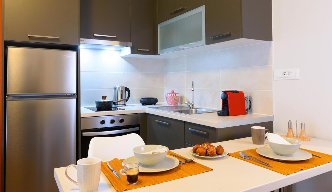 Aparthotel Colour *