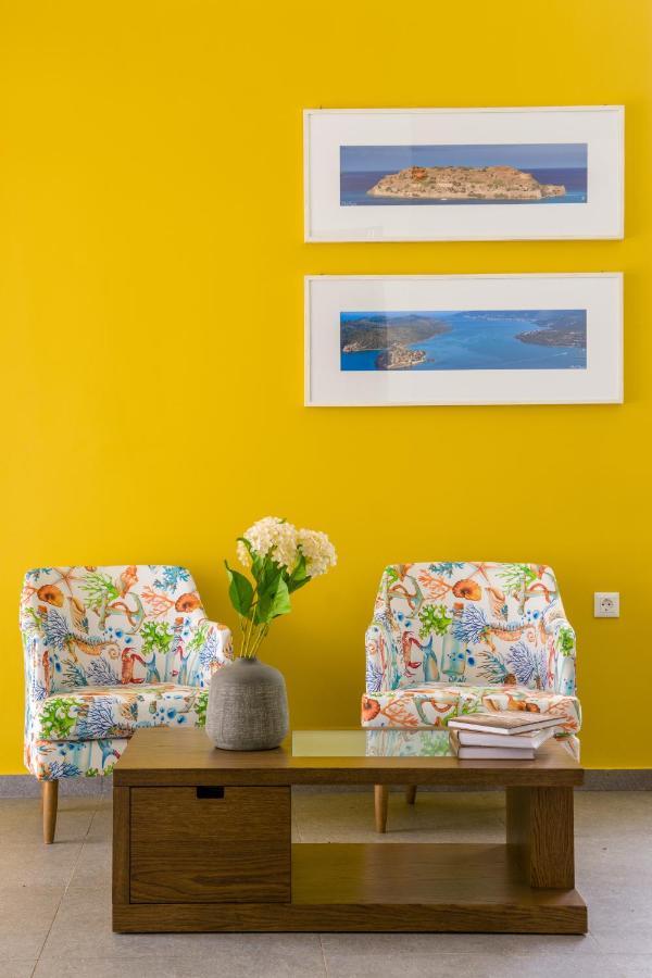 Colour Aparthotel *